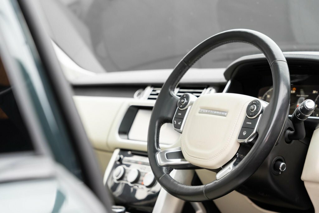 Land Rover Range Rover 3.0 Tdv6 Vogue Black #29