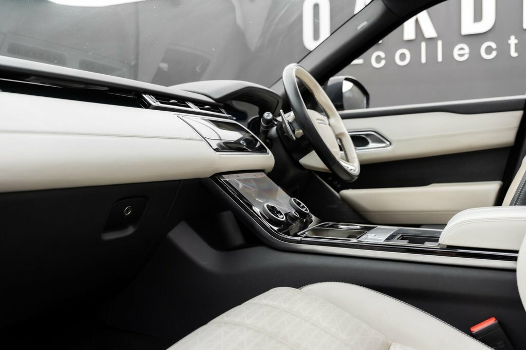 Land Rover Range Rover Velar 3L R-dynamic Hse Black #30