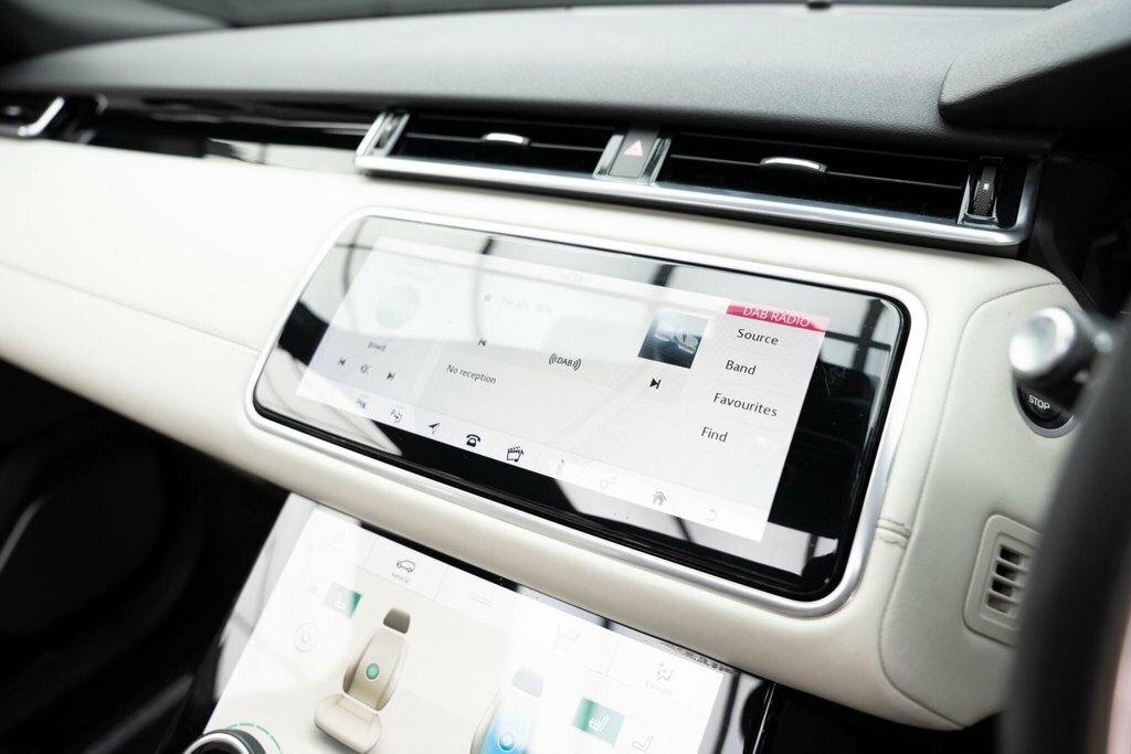 Land Rover Range Rover Velar 3L R-dynamic Hse Black #38