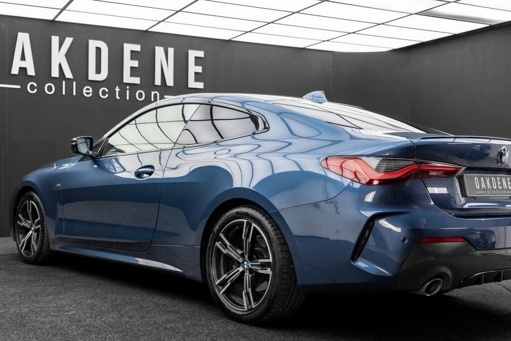 BMW 4 Series 420I Gran Coupe M Sport White #25