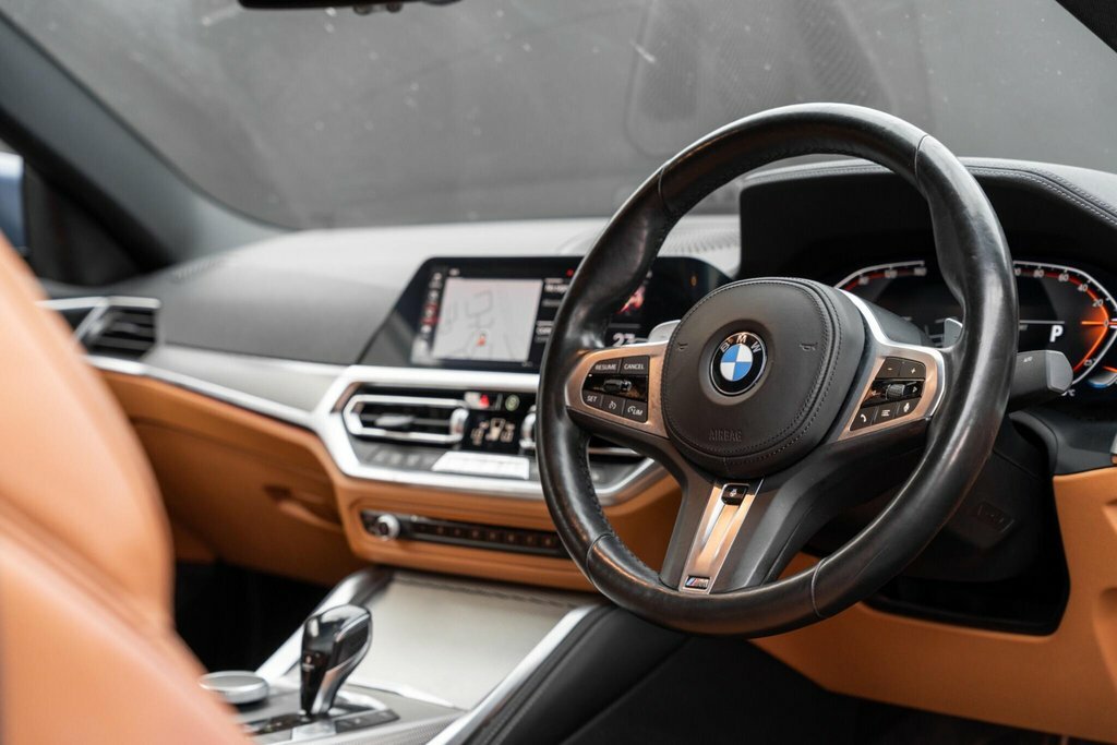 BMW 4 Series 420I Gran Coupe M Sport White #26
