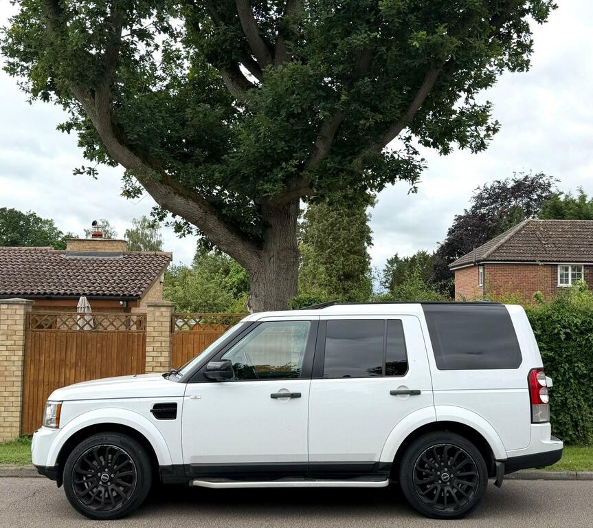 Land Rover Discovery 4 Hse GJ61FTK White #6