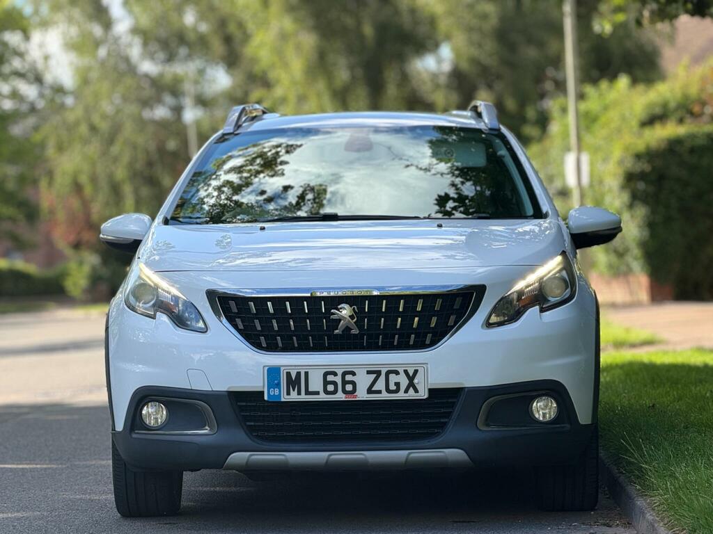 Peugeot 2008 Allure White #5
