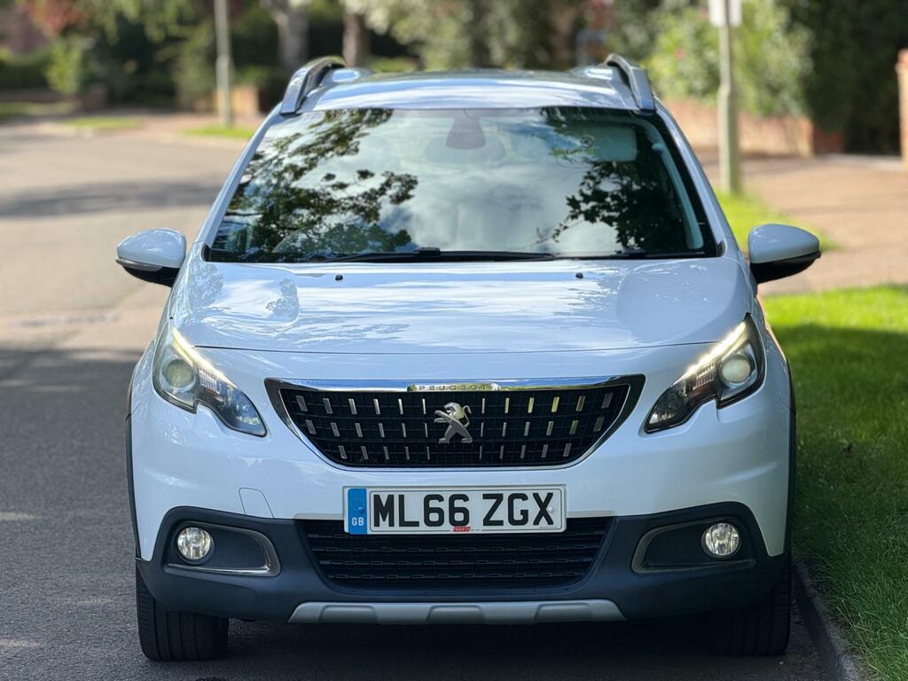 Peugeot 2008 Allure White #4