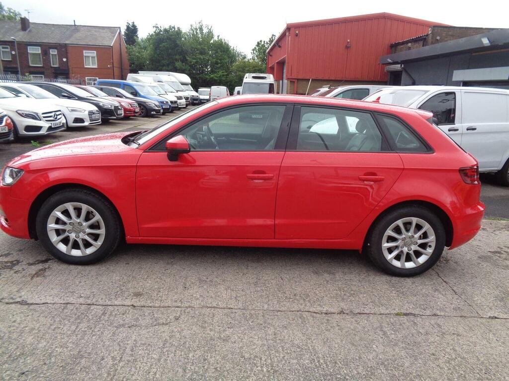 Audi A3 Hatchback 1.2 Tfsi Se Sportback Euro 6 Ss NL64LHA Red #4