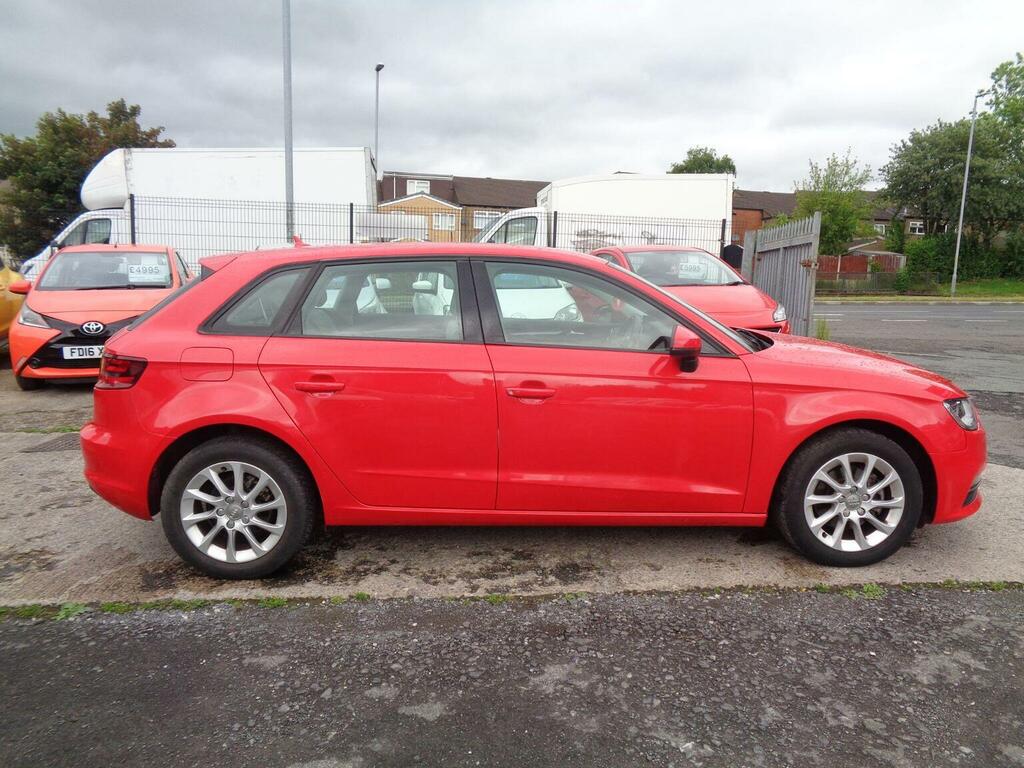 Audi A3 Hatchback 1.2 Tfsi Se Sportback Euro 6 Ss NL64LHA Red #3