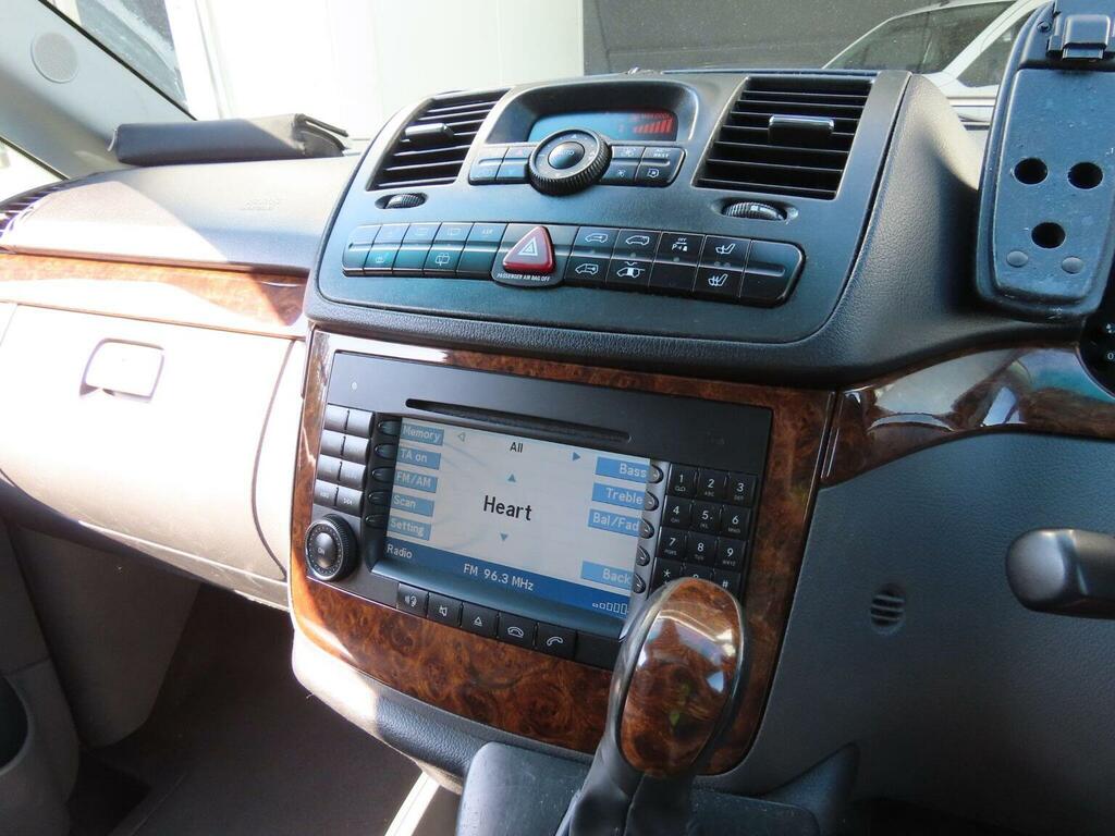 Mercedes-Benz Viano Mpv Silver #10
