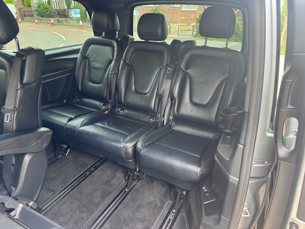 Mercedes-Benz V Class Sport Black #9