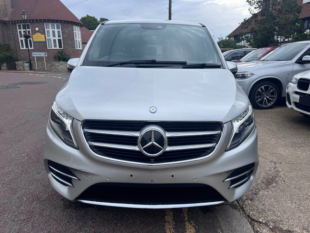 Mercedes-Benz V Class Sport Black #23