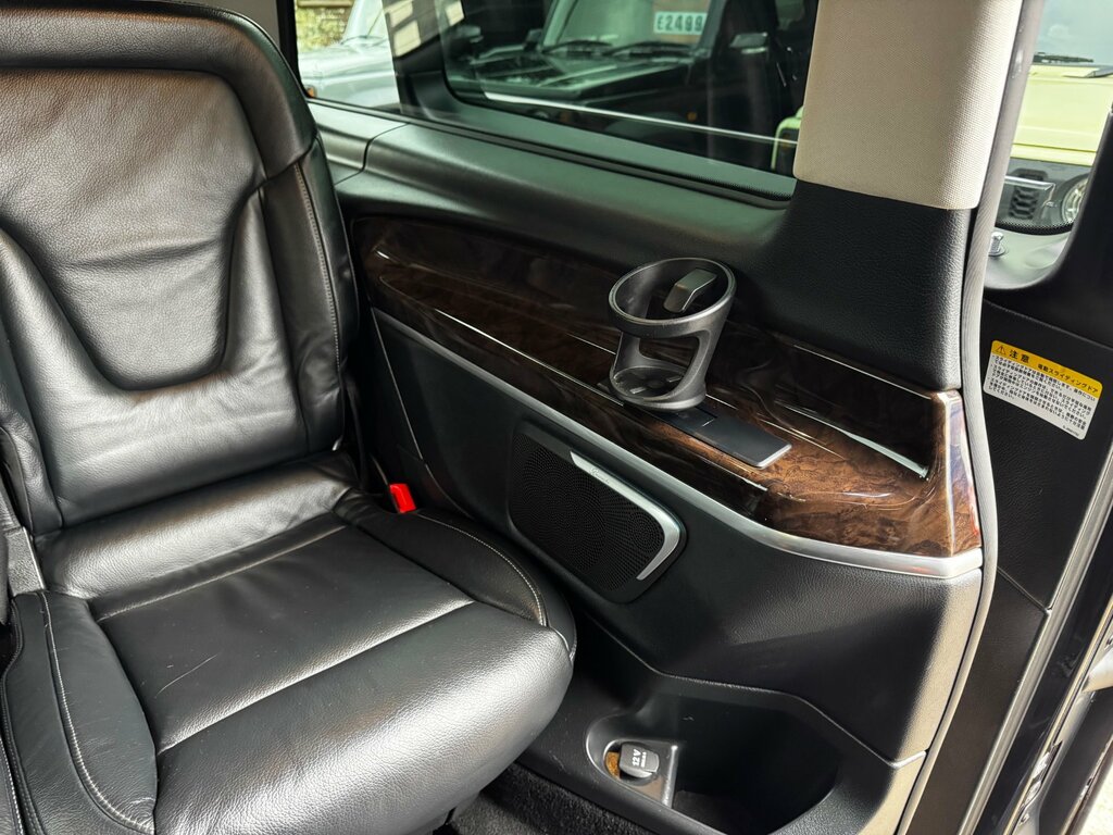 Mercedes-Benz V Class 2.2 V220d Sport Mpv Black #11