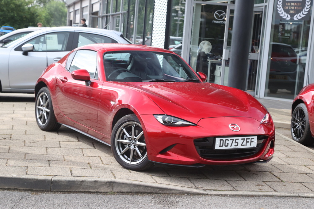 Mazda MX-5 1.5 132 Exclusive-line Red