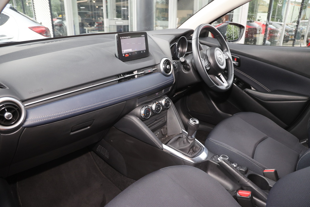Mazda 2 1.5 Skyactiv G Sport Nav DA21ZBG Red #2
