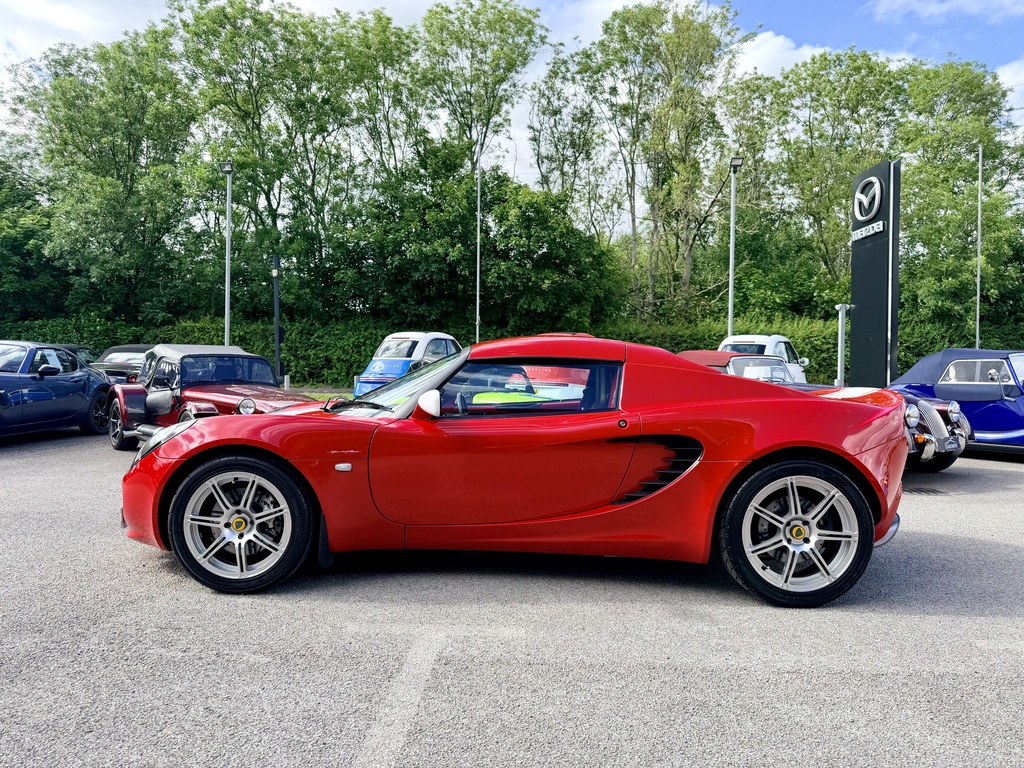 Lotus Elise Elise 111R Sports Racer SN06CKU Red #2