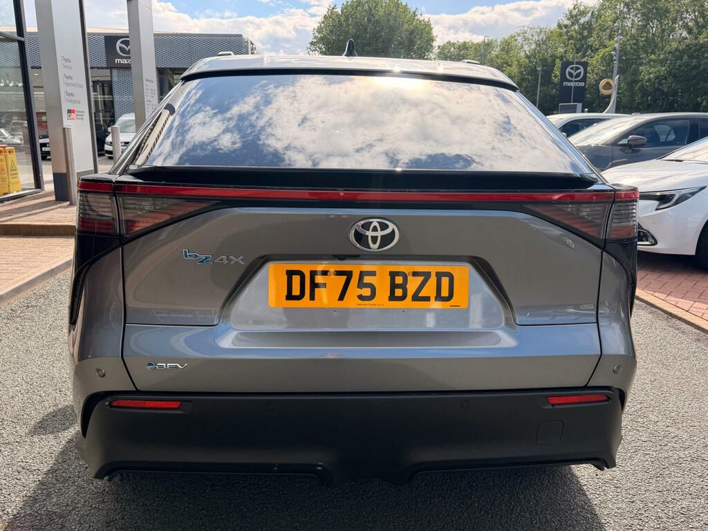 Toyota bZ4X 165Kw Design 73Kwh Grey #3