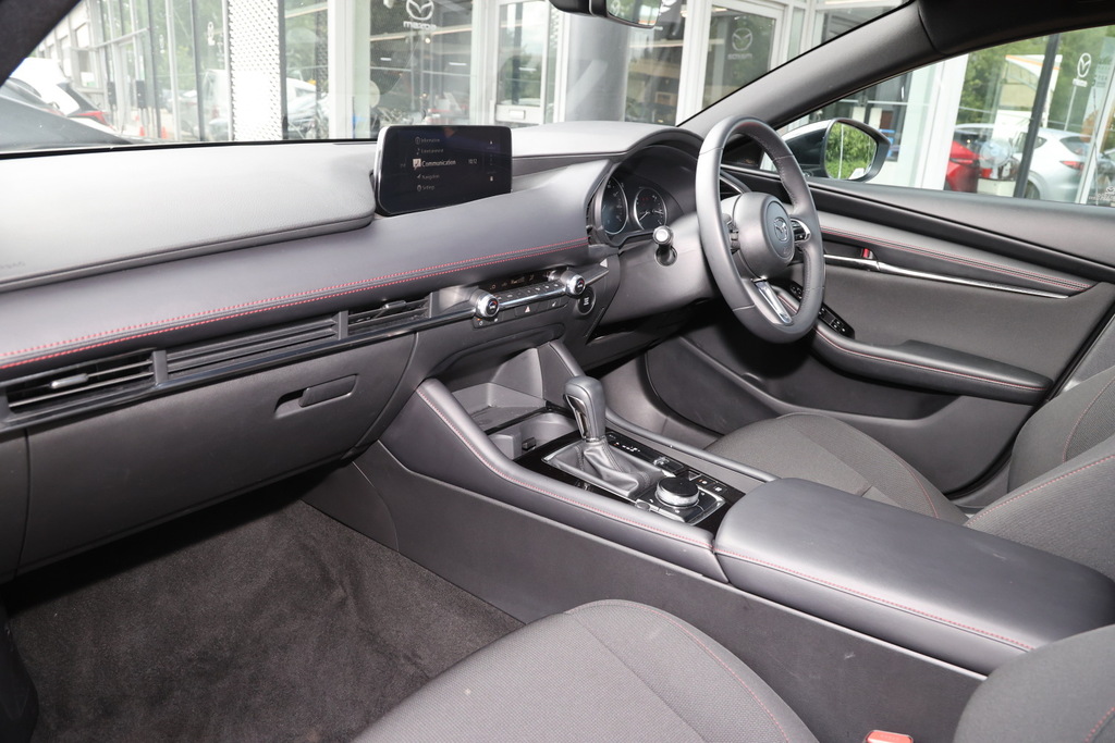 Mazda 3 2.5 E-skyactiv G Mhev 140 Homura MD74ZNO Silver #2