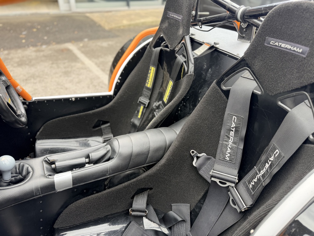 Caterham Seven Roadsport Race Silver #5