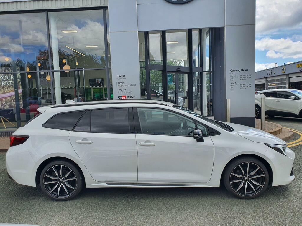 Toyota Corolla 2.0 Hybrid Gr Sport Cvt FP74VNY White #2