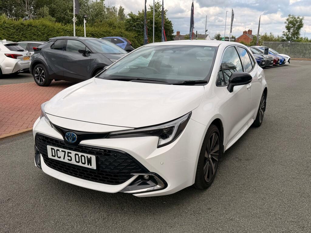 Toyota Corolla 1.8 Hybrid Design Cvt White #2