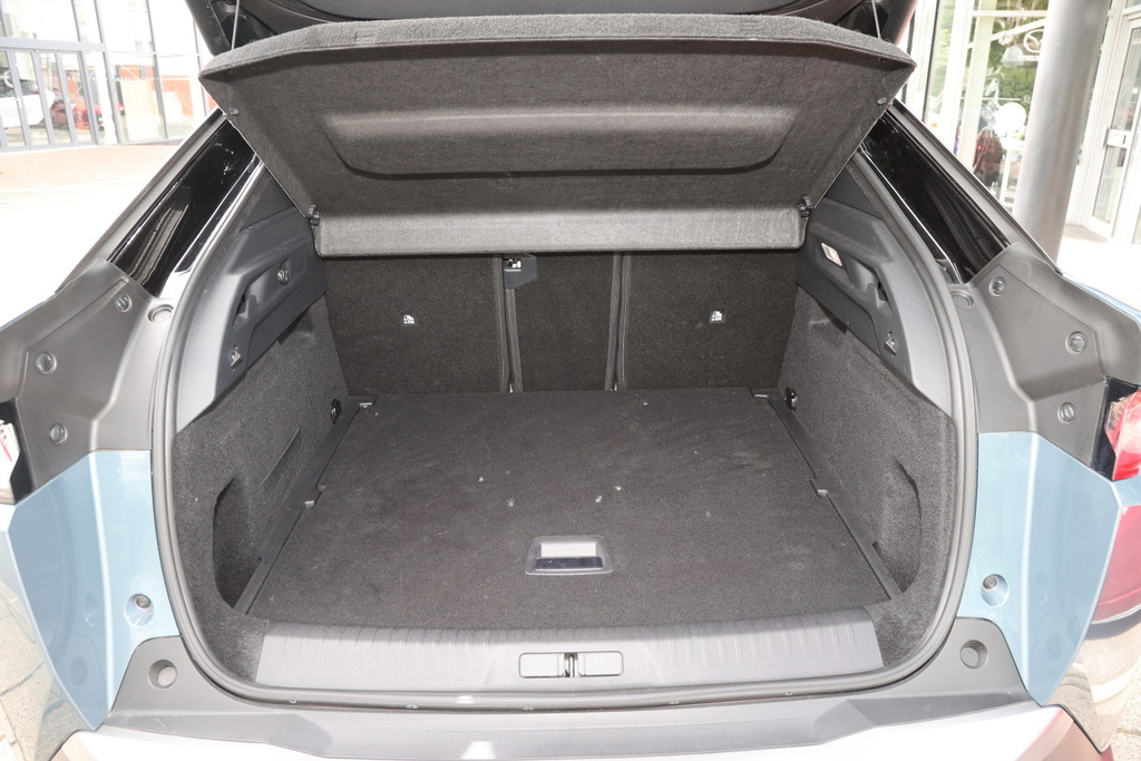 Peugeot 3008 1.2 Hybrid 136 Gt E-dsc6 WV74LLN Blue #4