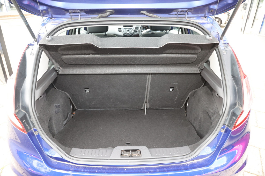 Ford Fiesta 1.6 Zetec Powershift PX64YCV Blue #5