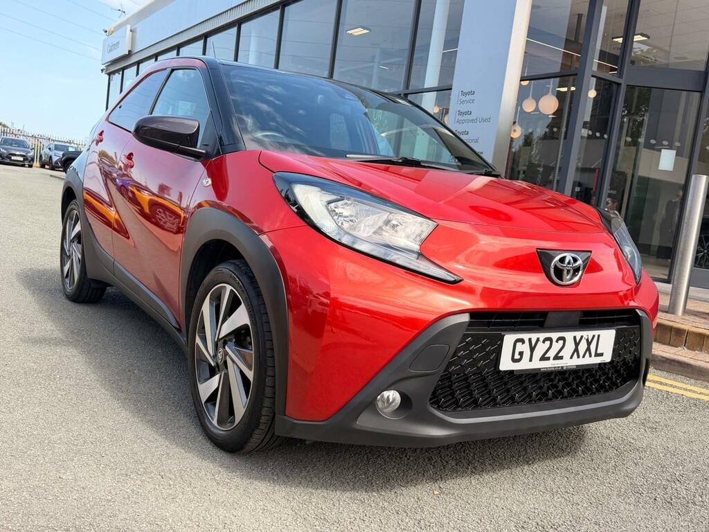 Toyota Aygo X 1.0 Vvt-i Edge GY22XXL Red #4