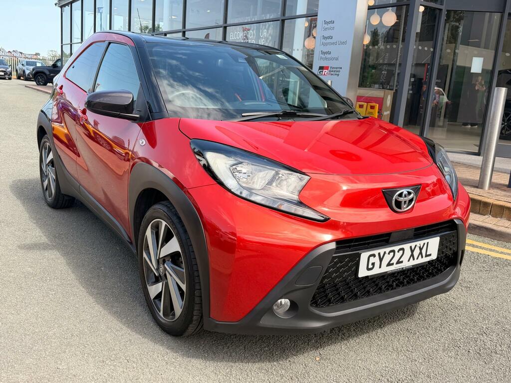Toyota Aygo X 1.0 Vvt-i Edge GY22XXL Red