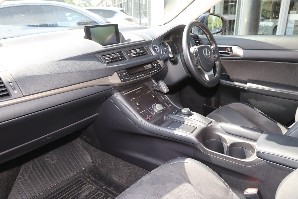 Lexus CT 200H 1.8 Luxury Cvt Blue #2