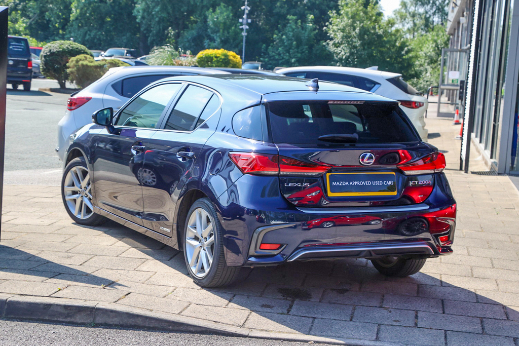 Lexus CT 200H 1.8 Luxury Cvt Blue #3