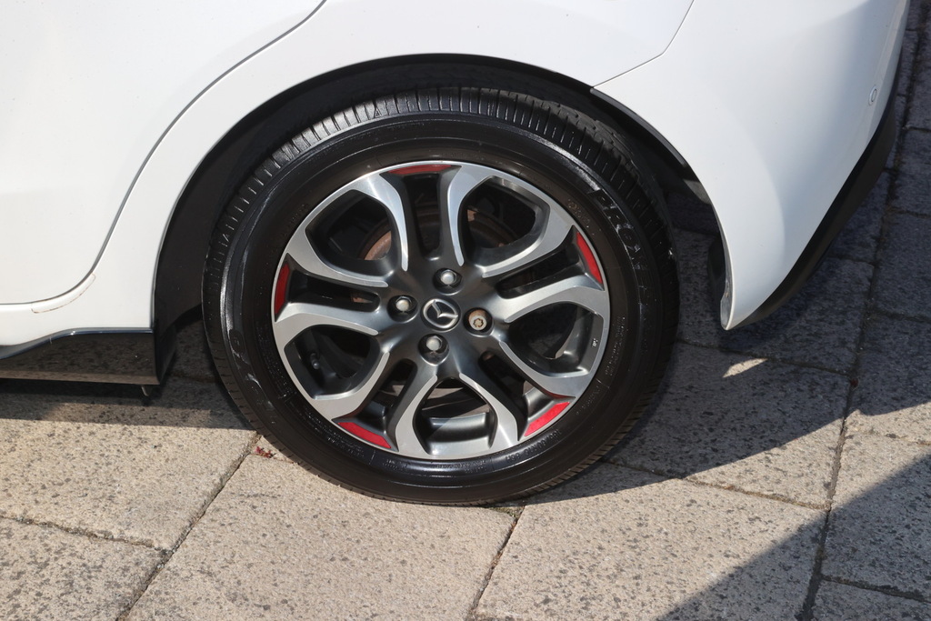 Mazda 2 1.5 Sport Black II DE17PAO White #6