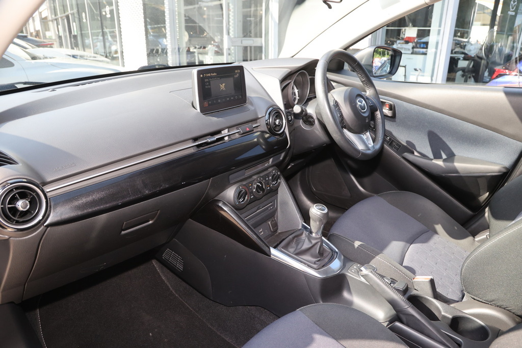 Mazda 2 1.5 Sport Black II DE17PAO White #2