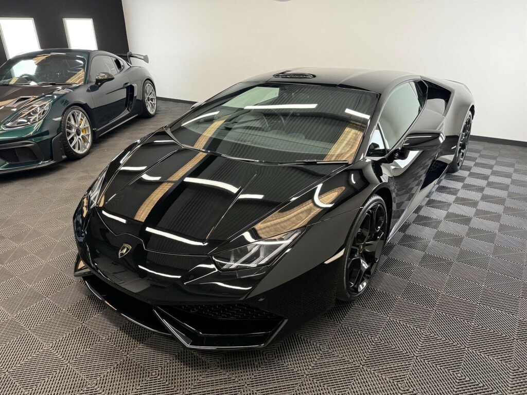 Lamborghini Huracan Coupe 