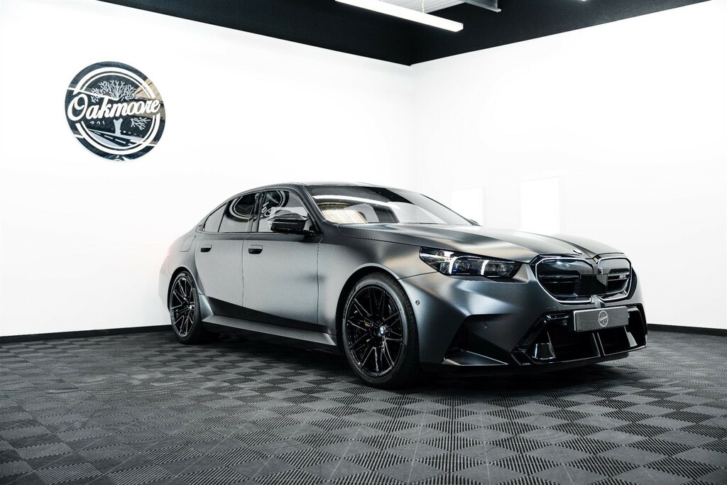 BMW M5 Saloon Grey #5