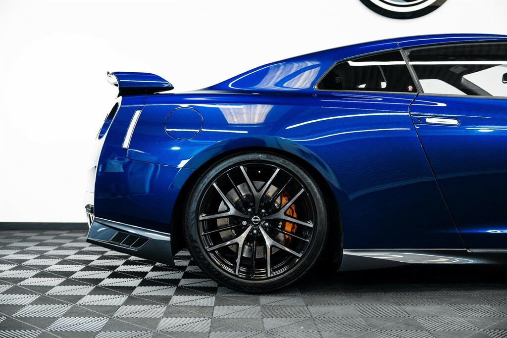Nissan GT-R  Black #12