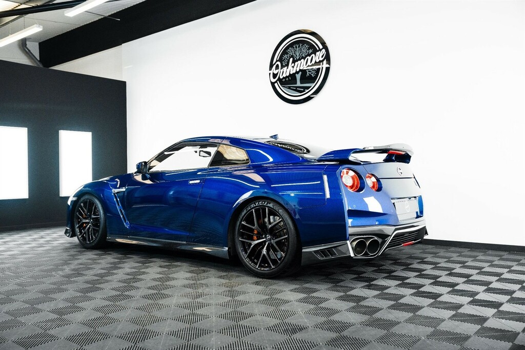 Nissan GT-R  Black #39