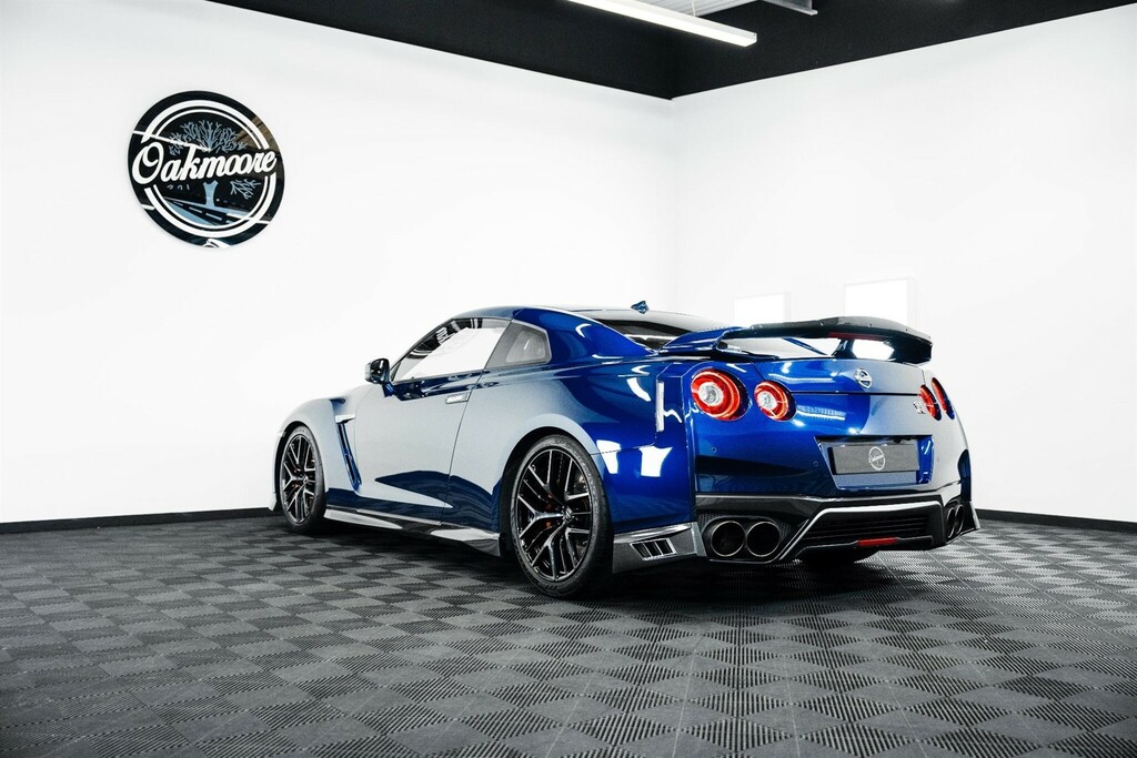 Nissan GT-R Coupe Blue #6