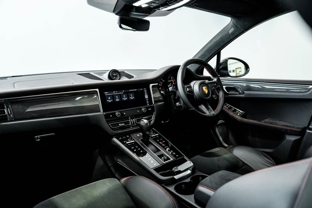 Porsche Macan Suv VE71LVP Black #2