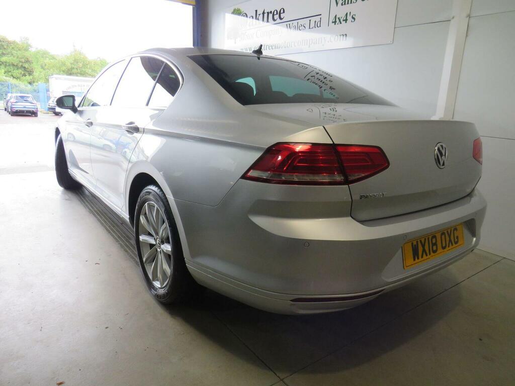 Volkswagen Passat 2.0 Tdi Se Business Euro 6 Ss Silver #4