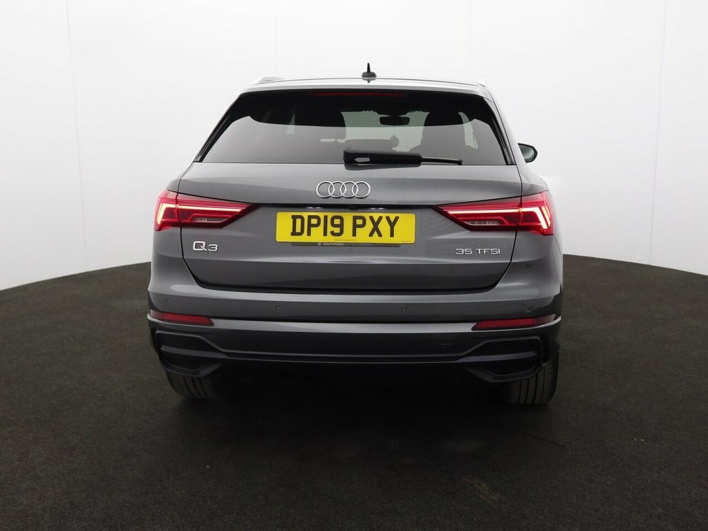 Audi Q3 1.5L S Line Grey #6