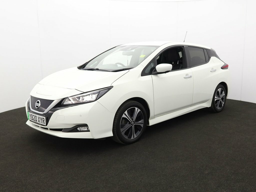 Nissan Leaf Hatchback YB20XYR White #3