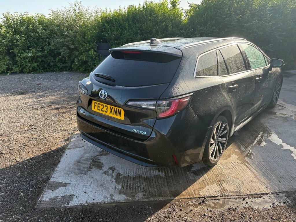 Toyota Corolla 1.8L Design FE23XNN Black #4