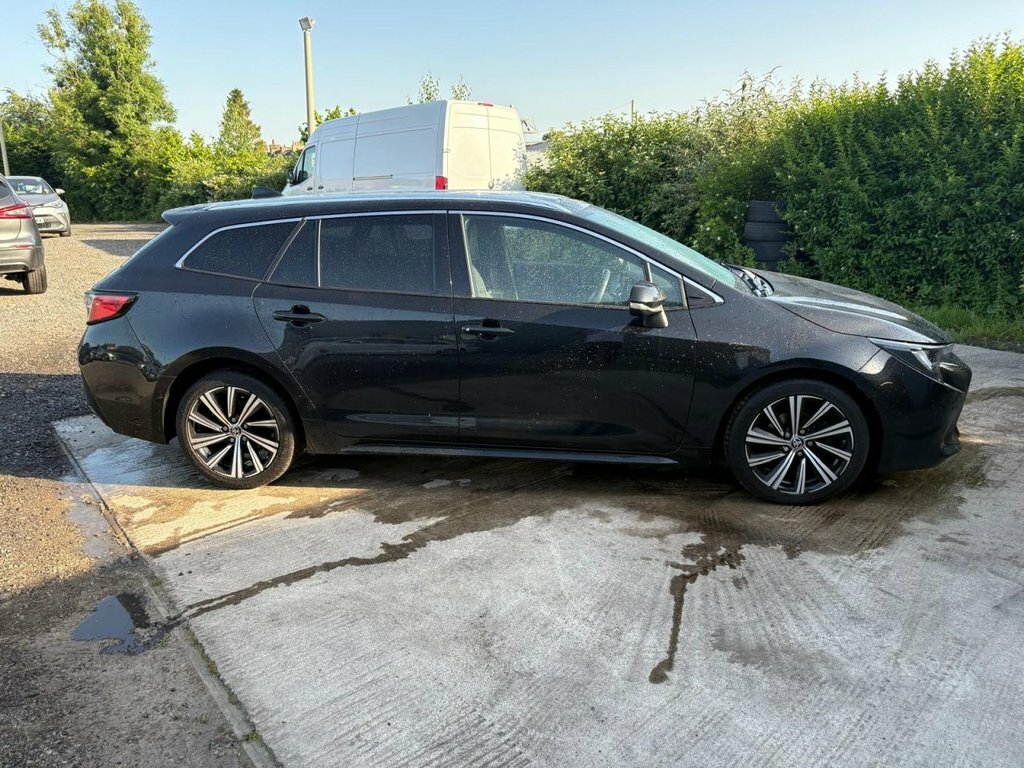 Toyota Corolla 1.8L Design FE23XNN Black #3