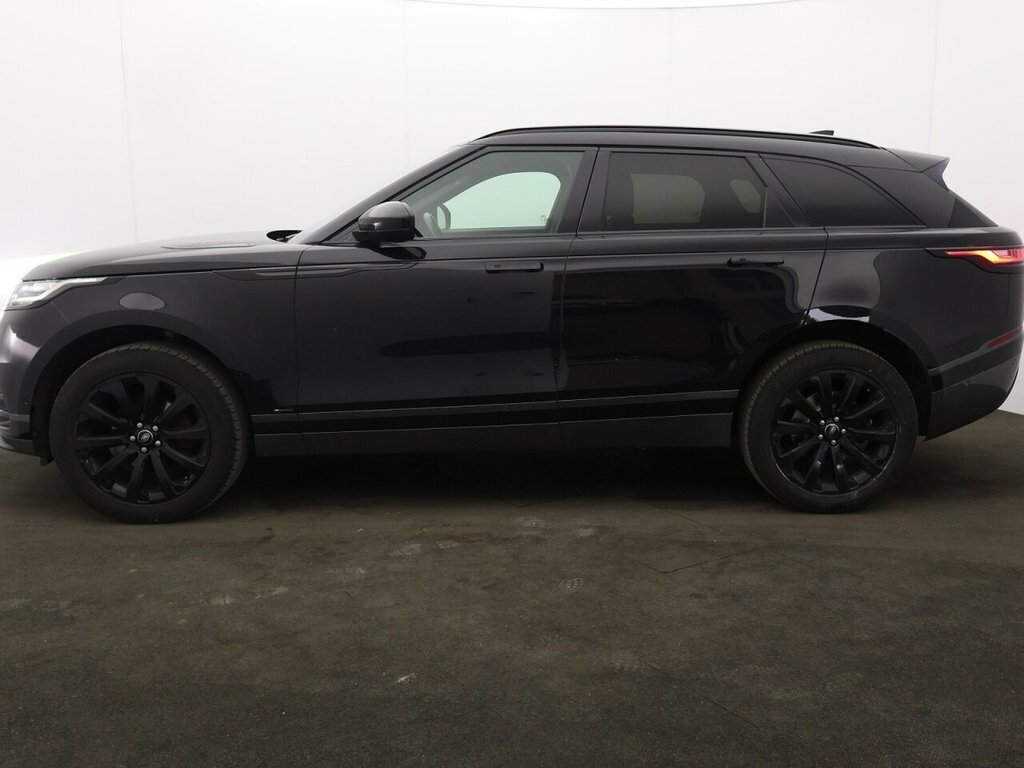 Land Rover Range Rover Velar 2L R-dynamic Se FG68BFP Black #4