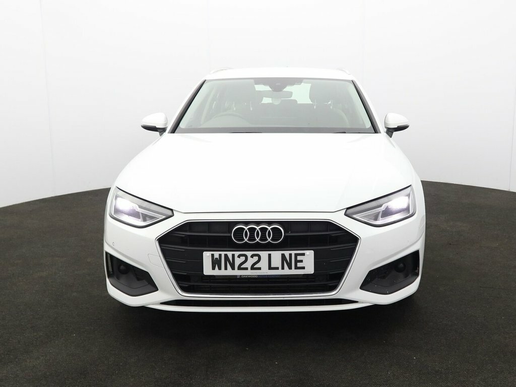 Audi A4 Avant 2L Technik White #2