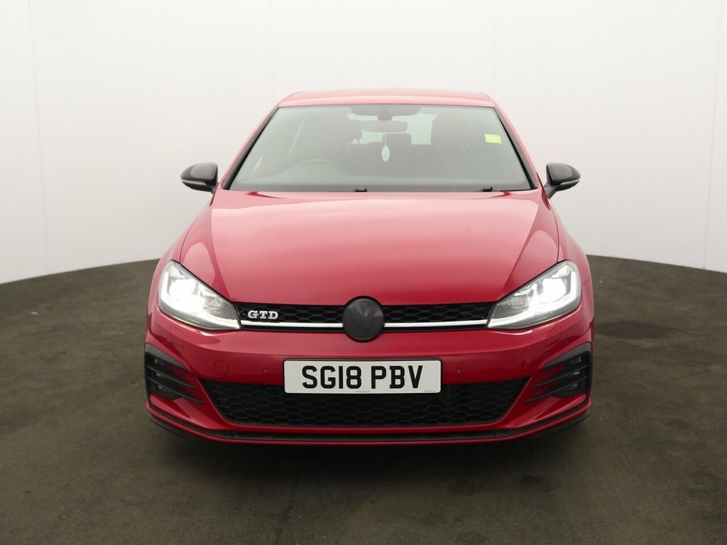 Volkswagen Golf 2L Gtd SG18PBV Red #2