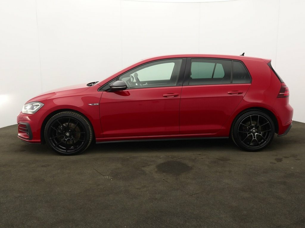 Volkswagen Golf 2L Gtd SG18PBV Red #4