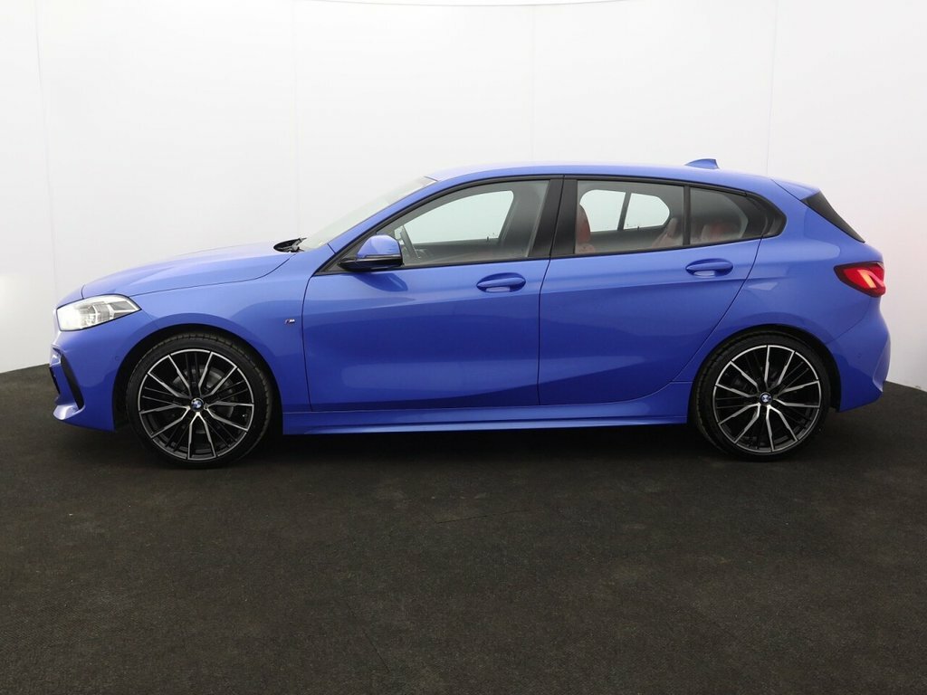 BMW 1 Series 1.5L M Sport GF69ZLN Blue #4
