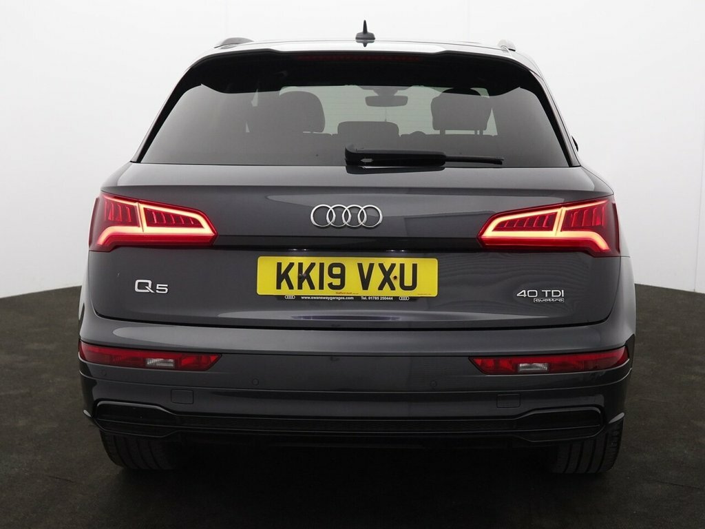 Audi Q5 2L Black Edition KK19VXU Grey #6