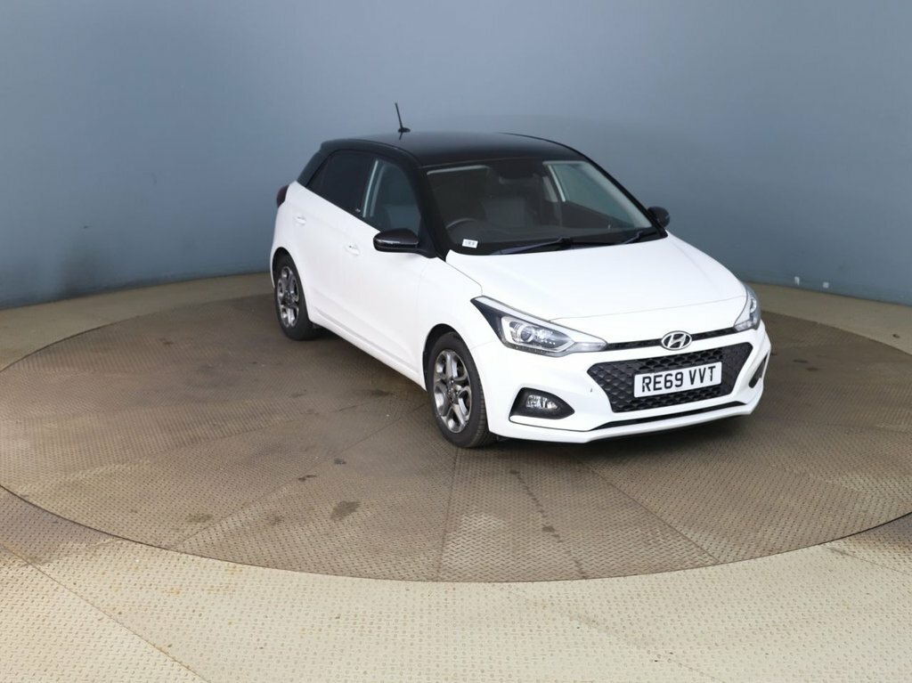 Hyundai I20 1L Play White