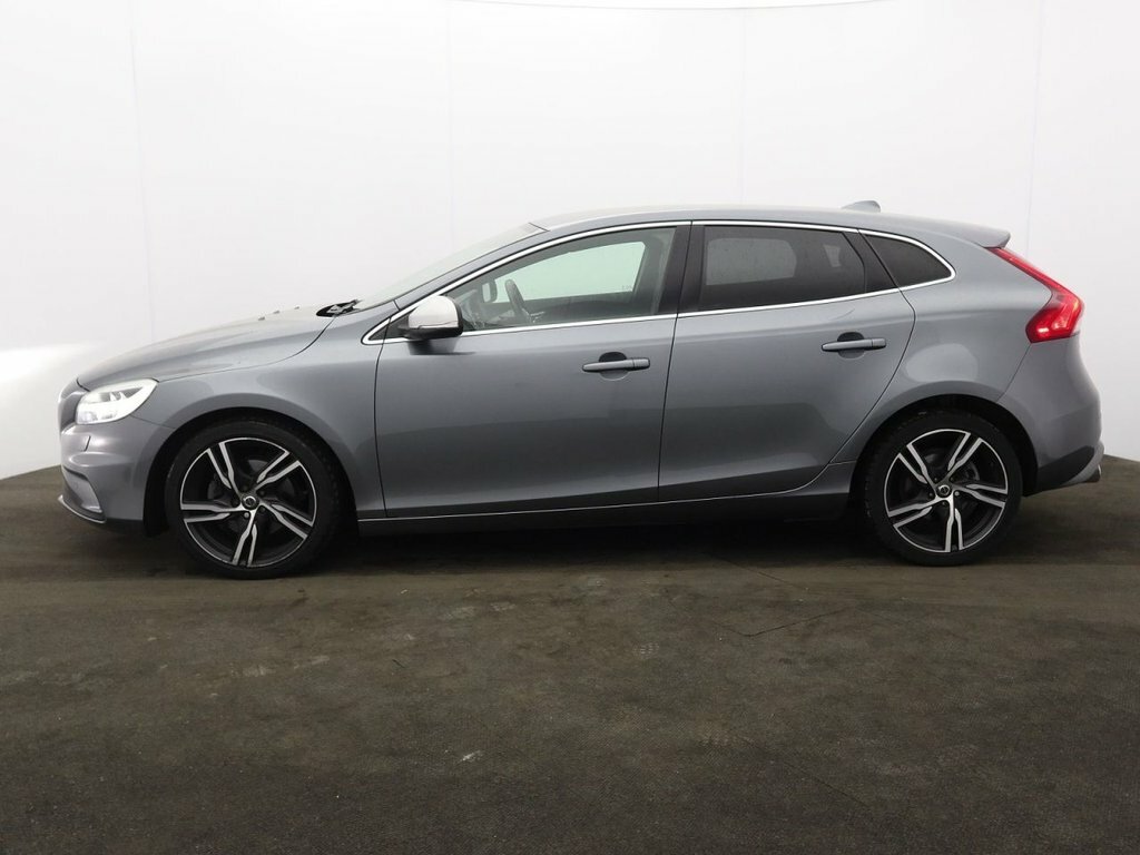 Volvo V40 2L R-design Edition DC19AUF Grey #4