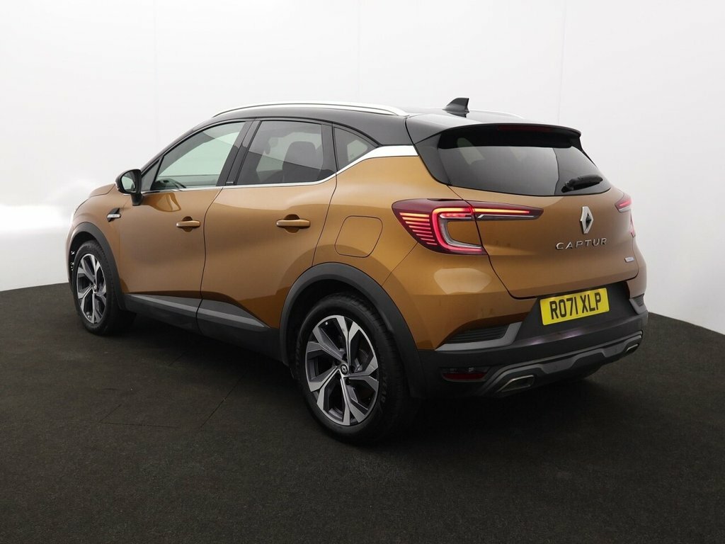 Renault Captur 1.6L Rs Line RO71XLP Orange #5